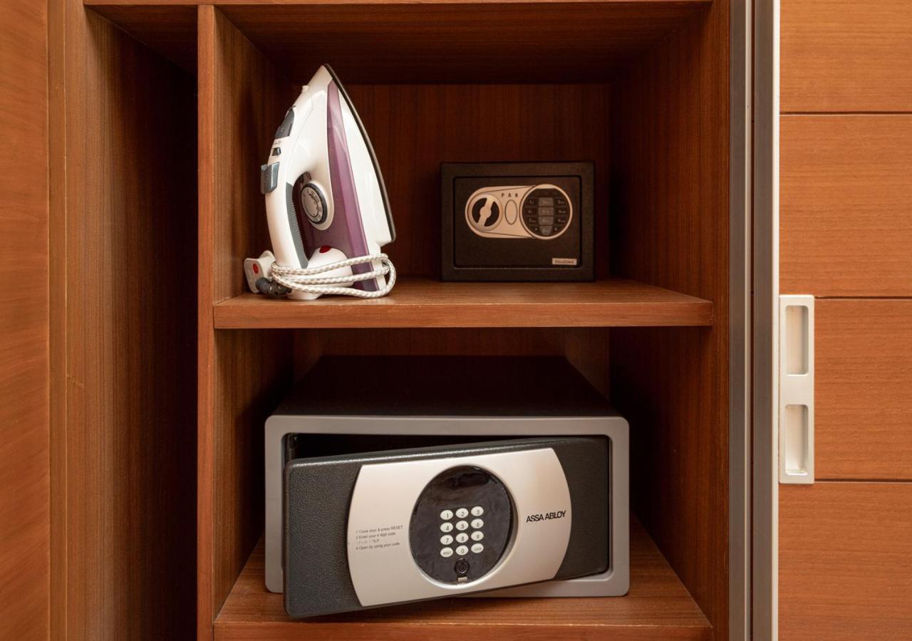 Fashion Avenue - Mall Apartment Dubai