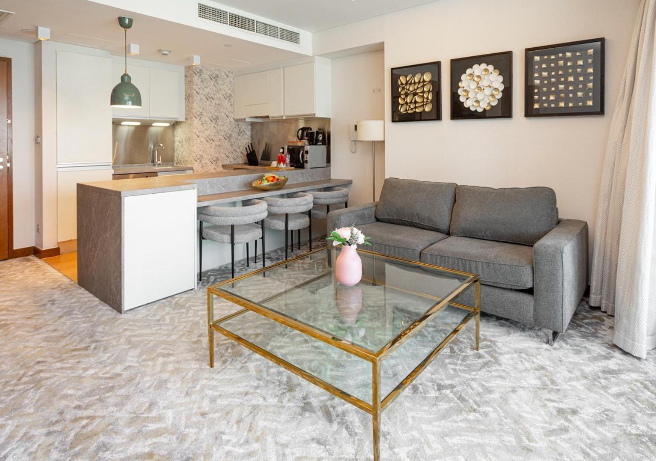 Fashion Avenue - Mall Apartment *